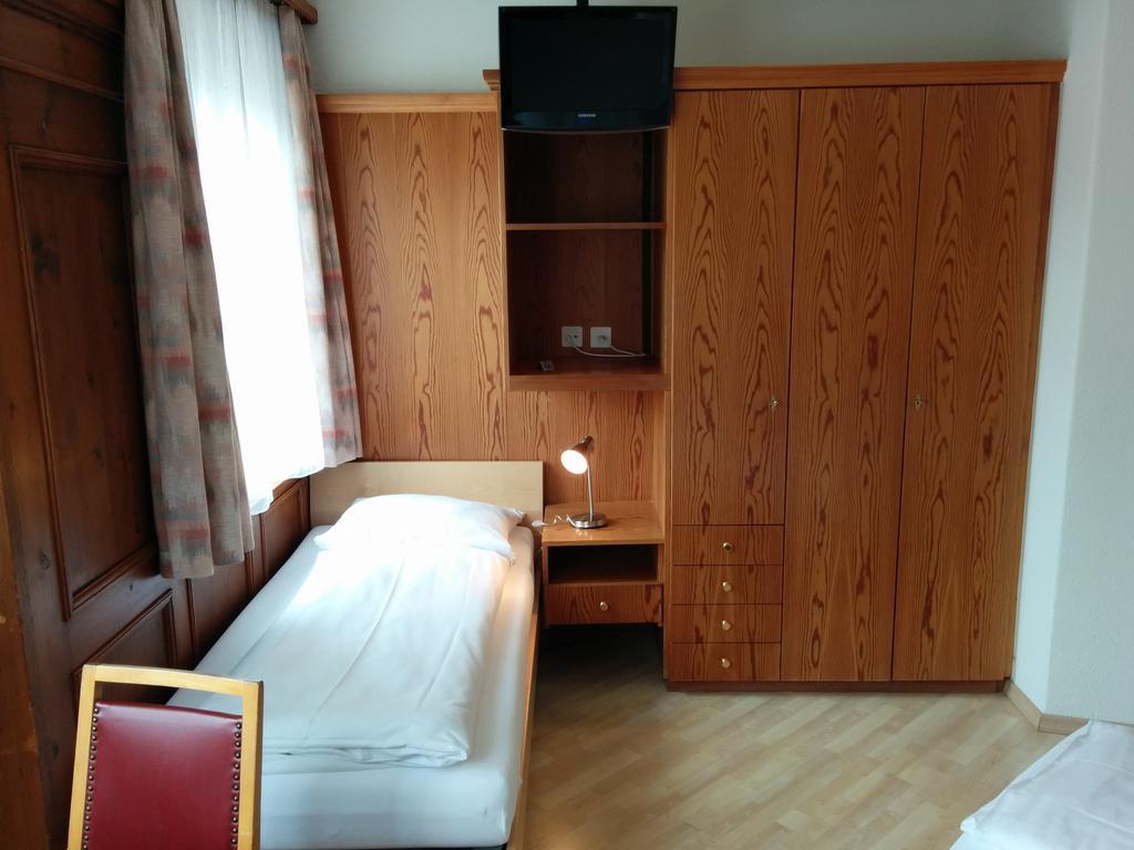 Hotel Terminus Samedan Pokój zdjęcie
